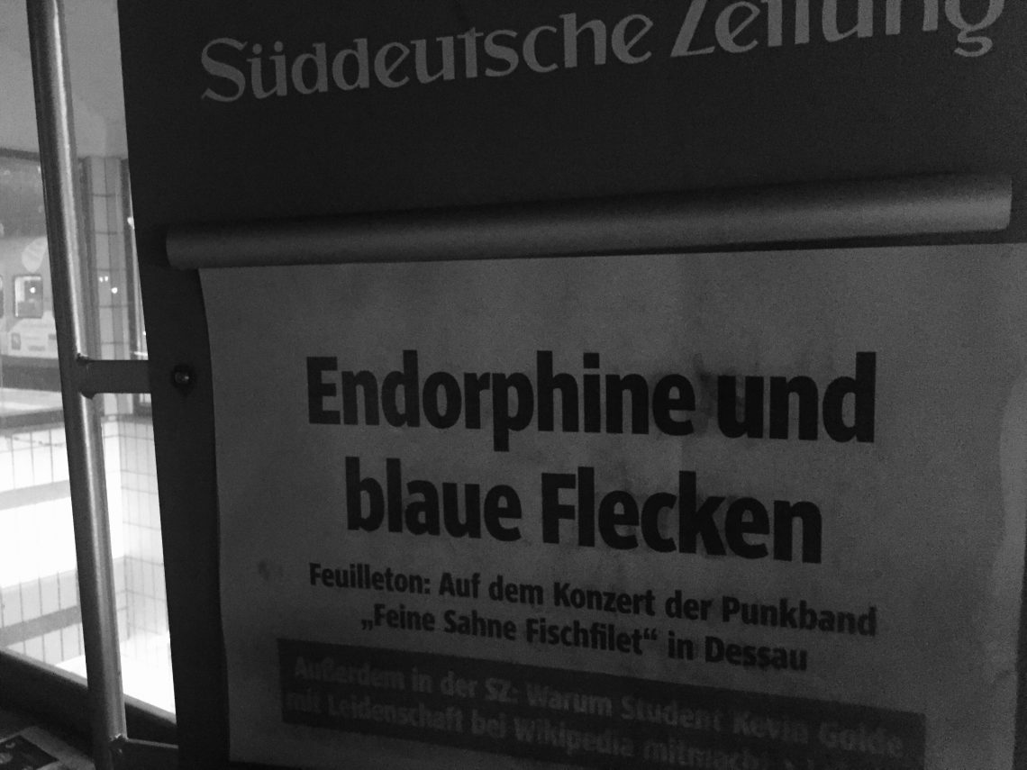 Pure Vernunft darf niemals siegen Tag 1 nico kotzt. Pure Vernunft darf niemals siegen Tag 1 nico kotzt.